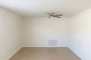 1702 W Shangri La --, Phoenix, AZ 85029 - Photo 4