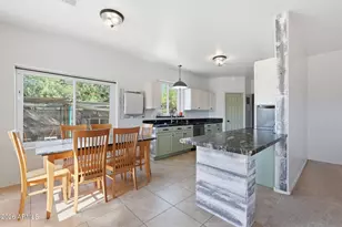 236 N Thunderbird Dr, Apache Junction, AZ 85120 - Photo 8