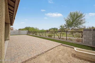 18465 W Foothill Drive, Surprise, AZ 85387 - Photo 34