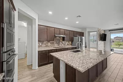 18465 W Foothill Drive, Surprise, AZ 85387 - Photo 12