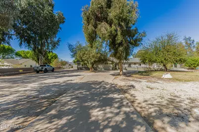 7040 N 177th Avenue, Waddell, AZ 85355 - Photo 6