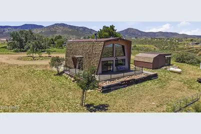 9590 E Newtown Avenue, Dewey, AZ 86327 - Photo 1