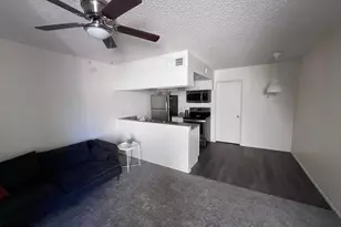 461 W Holmes Ave, Mesa, AZ 85210 - Photo 8
