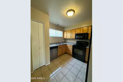 11640 N 51st Avenue #245, Glendale, AZ 85304 - Photo 8