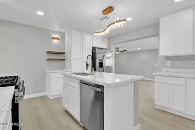 7538 E Garfield Street, Scottsdale, AZ 85257 - Photo 8