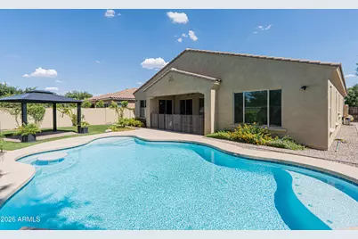2948 E Maplewood Street, Gilbert, AZ 85297 - Photo 2