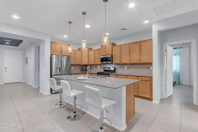 7913 S 41st Drive, Laveen, AZ 85339 - Photo 4