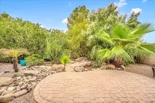 724 N Ash Dr, Chandler, AZ 85224 - Photo 40