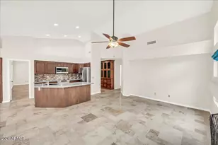 724 N Ash Dr, Chandler, AZ 85224 - Photo 12
