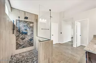 724 N Ash Dr, Chandler, AZ 85224 - Photo 24