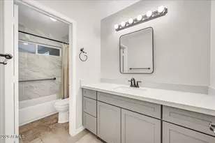 724 N Ash Dr, Chandler, AZ 85224 - Photo 32