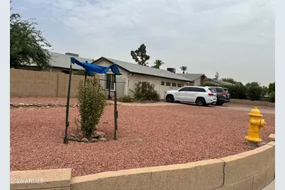 8304 N 55th Avenue, Glendale, AZ 85302 - Photo 20