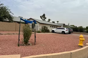 8304 N 55th Ave, Glendale, AZ 85302 - Photo 20