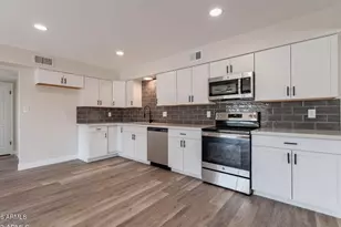 8304 N 55th Ave, Glendale, AZ 85302 - Photo 4