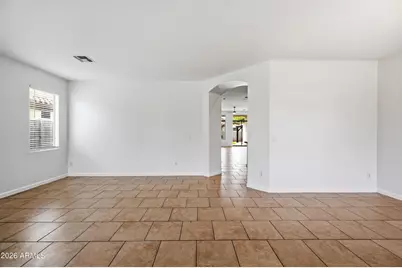 8771 W Gardenia Avenue, Glendale, AZ 85305 - Photo 4