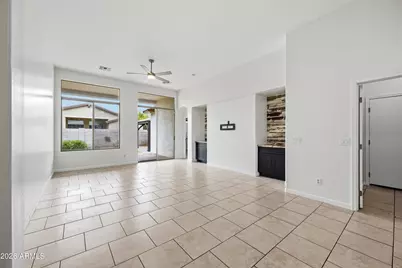 8771 W Gardenia Avenue, Glendale, AZ 85305 - Photo 18