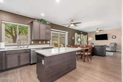 20680 N Shadow Mountain Drive, Surprise, AZ 85374 - Photo 6