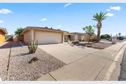 4256 E Dolphin Avenue #67, Mesa, AZ 85206 - Photo 2