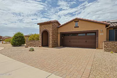 17656 W Cedarwood Lane, Goodyear, AZ 85338 - Photo 2