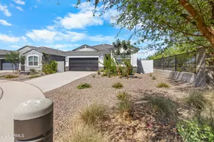 25332 N 184th Ln, Wittmann, AZ 85361 - Photo 2