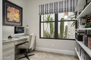 8700 N 55th Pl, Paradise Valley, AZ 85253 - Photo 22