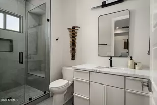 8700 N 55th Pl, Paradise Valley, AZ 85253 - Photo 26