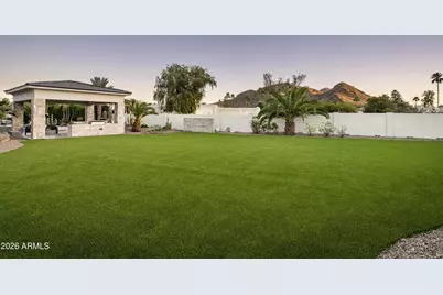 8700 N 55th Place, Paradise Valley, AZ 85253 - Photo 42