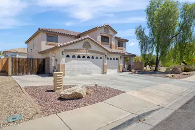 15546 W Gelding Drive, Surprise, AZ 85379 - Photo 6