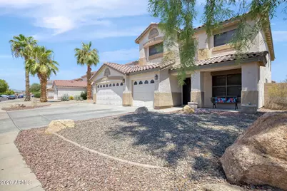 15546 W Gelding Drive, Surprise, AZ 85379 - Photo 8