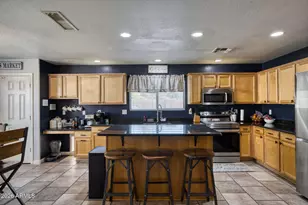 15546 W Gelding Dr, Surprise, AZ 85379 - Photo 24