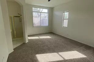 4722 E Chisum Trail, Phoenix, AZ 85050 - Photo 8