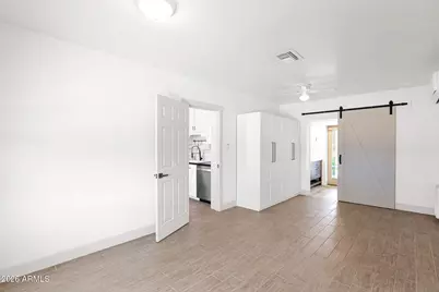 5513 E Earll Drive, Phoenix, AZ 85018 - Photo 18
