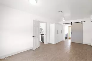 5513 E Earll Dr, Phoenix, AZ 85018 - Photo 18