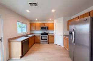 198 N 222nd Dr, Buckeye, AZ 85326 - Photo 8
