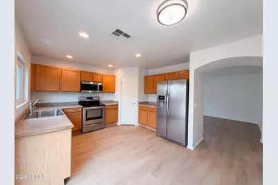 198 N 222nd Drive, Buckeye, AZ 85326 - Photo 2