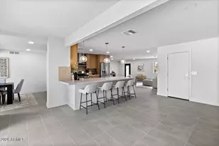 3926 E Laurel Ln, Phoenix, AZ 85028 - Photo 8