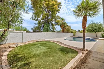3926 E Laurel Lane, Phoenix, AZ 85028 - Photo 28