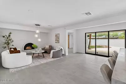 3926 E Laurel Lane, Phoenix, AZ 85028 - Photo 10
