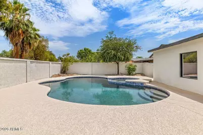 3926 E Laurel Lane, Phoenix, AZ 85028 - Photo 26