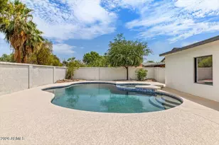 3926 E Laurel Ln, Phoenix, AZ 85028 - Photo 26