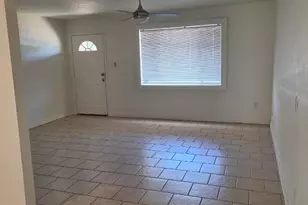 35 E Fairmont Dr, Tempe, AZ 85282 - Photo 4