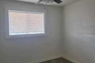 35 E Fairmont Dr, Tempe, AZ 85282 - Photo 16