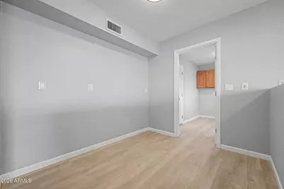 545 S Glennwood Circle, Mesa, AZ 85204 - Photo 10