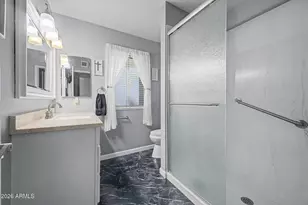 10732 W Caron Dr, Sun City, AZ 85351 - Photo 24