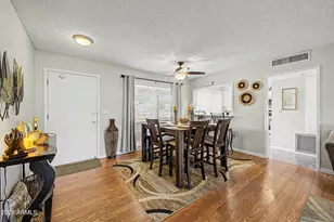 10732 W Caron Dr, Sun City, AZ 85351 - Photo 14