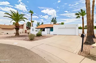 4317 E Ludlow Dr, Phoenix, AZ 85032 - Photo 2