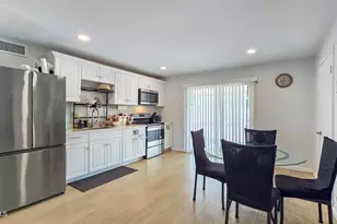 8012 W Highland Ave, Phoenix, AZ 85033 - Photo 8