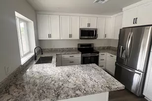 6530 S Farmer Ave, Tempe, AZ 85283 - Photo 8