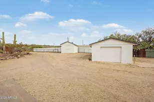 48445 N 7th Ave, New River, AZ 85087 - Photo 40