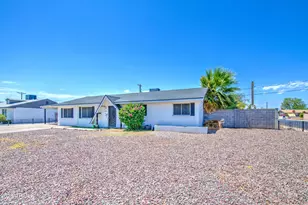 5722 N 62nd Dr, Glendale, AZ 85301 - Photo 4